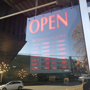 Dundas Eat + Drink - Business hours~ - Vietnamese Near Me - Vancouver, British Columbia