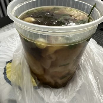 Shang Noodle & Chinese - House Wonton Soup - Chinese Near Me - Evanston, Illinois
