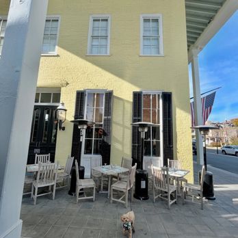 Blue Pig Tavern - New American Near Me - Cape May, New Jersey