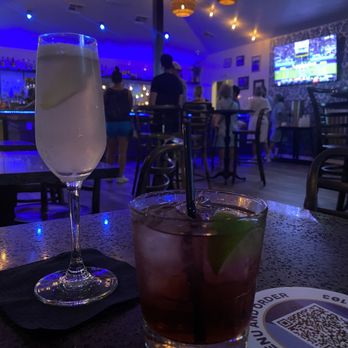Wicklow Heights - Cocktail Bars Near Me - Houston, Texas