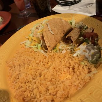 Los Molcajetes - Mexican Near Me - Bakersfield, California