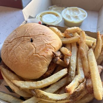 Roaming Rooster - Sandwiches Near Me - Lanham, Maryland