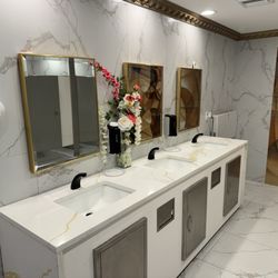 Sapphire Banquet Hall - Ladiesroom