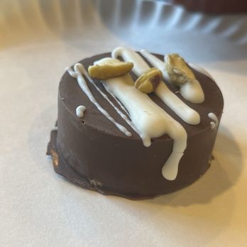 Bread Thyme - Dubai Chocolate - Lebanese Near Me - West Roxbury, Massachusetts