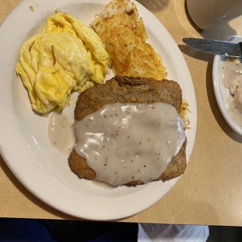 Country Kitchen - New American Near Me - Big Bear Lake, California