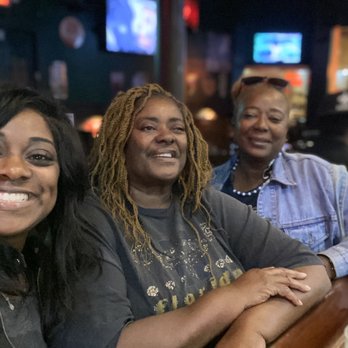 Balcony Bar and Cafe - Mama and auntie and me - Bars Near Me - New Orleans, Louisiana