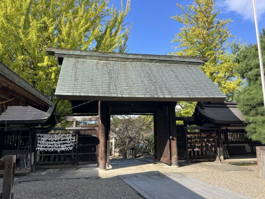 Takayama Jinya by null