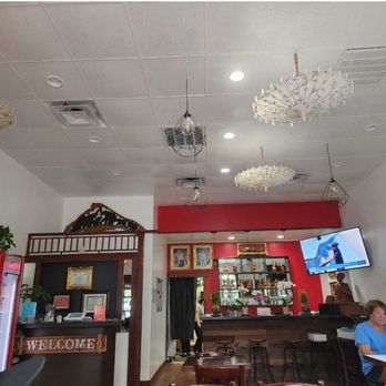 Amazing Thai Cusine - Inside - Thai Near Me - Copiague, New York
