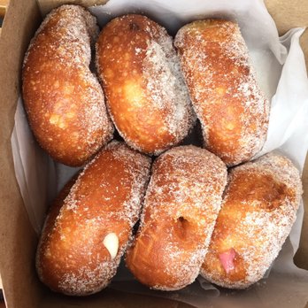 Leonard's Bakery - Assorted malasadas - Bakeries Near Me - Honolulu, Hawaii Leonard's Bakery - Assorted malasadas - Bakeries Near Me - Honolulu, Hawaii