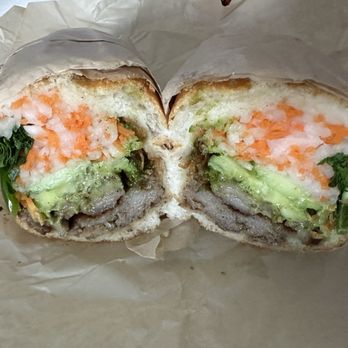 Mommy's Banh Mi - Medallion Banh Mi - Vietnamese Near Me - San Jose, California