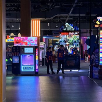 Dave & Buster's Santa Rosa - American Near Me - Santa Rosa, California Dave & Buster's Santa Rosa - American Near Me - Santa Rosa, California