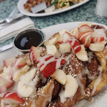 Olive Cafe - French toast - Breakfast & Brunch Near Me - San Diego, California