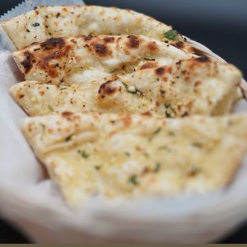 Himalayan Magic Masala - Garlic Naan - Himalayan/Nepalese Near Me - San Jose, California Himalayan Magic Masala - Garlic Naan - Himalayan/Nepalese Near Me - San Jose, California