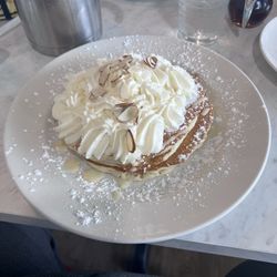 Bakers Square - Banana Cream Pancakes