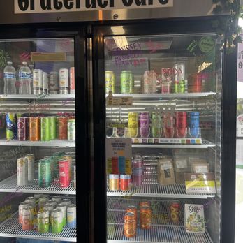 Gratefuel Cafe - Great selection of grab and go drinks! With vegan chocolates. - Yoga Near Me - Fort Lauderdale, Florida