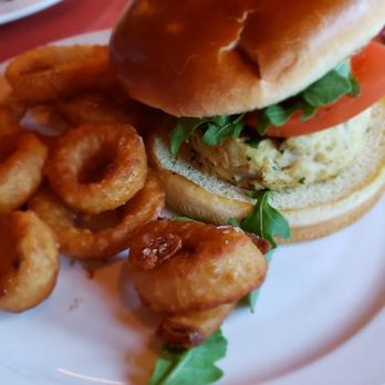 The Palms - Crab cake sandwich - New American Near Me - Lexington, Virginia