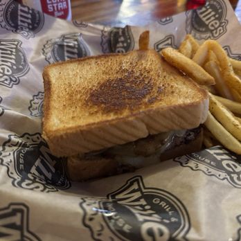 Willie's Grill & Icehouse - Bacon Jam Patty Melt - American Near Me - San Antonio, Texas Willie's Grill & Icehouse - Bacon Jam Patty Melt - American Near Me - San Antonio, Texas