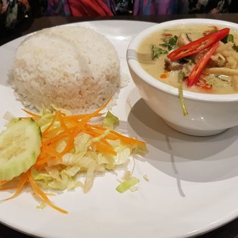 Pad Thai - Thai Near Me - Antwerp, VAN Pad Thai - Thai Near Me - Antwerp, VAN