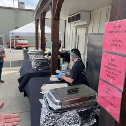 Cartwright Valley Meat - Outdoor bbq by the sandwich or pound!