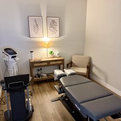Paradigm Wellness - A treatment room at Paradigm Wellness