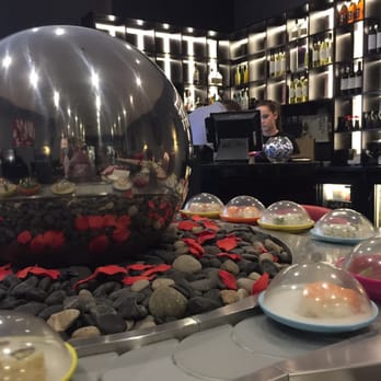 Sakushi - Sat at the conveyor belt - Japanese Near Me - Sheffield, XSY