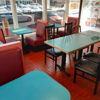 Mark's Drive Inn - Corner table. - Hawaiian Near Me - Honolulu, Hawaii