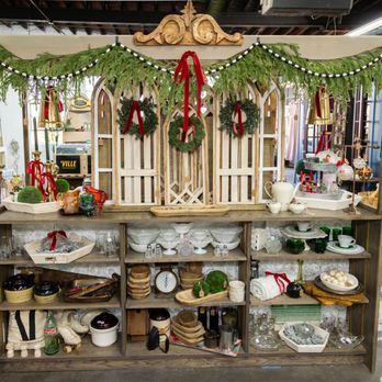 Wonderfilled Boutique - Reclaimed Roots and Co - Used, Vintage & Consignment Near Me - Clarksville, Tennessee Wonderfilled Boutique - Reclaimed Roots and Co - Used, Vintage & Consignment Near Me - Clarksville, Tennessee