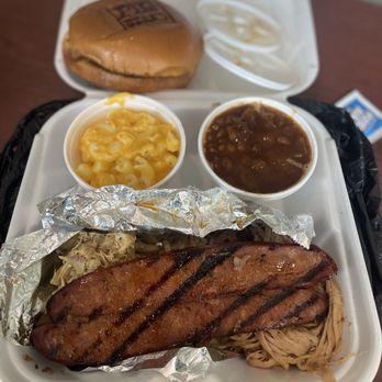 Colt’s Pig Stand - Pulled Chicken, Pulled Pork, Sausage Link, Mac and Cheese, and BBQ Beans - Barbeque Near Me - Orange City, Florida