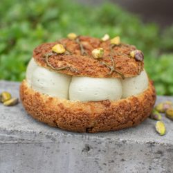 Farine Bakery & Cafe - Paris Brest
