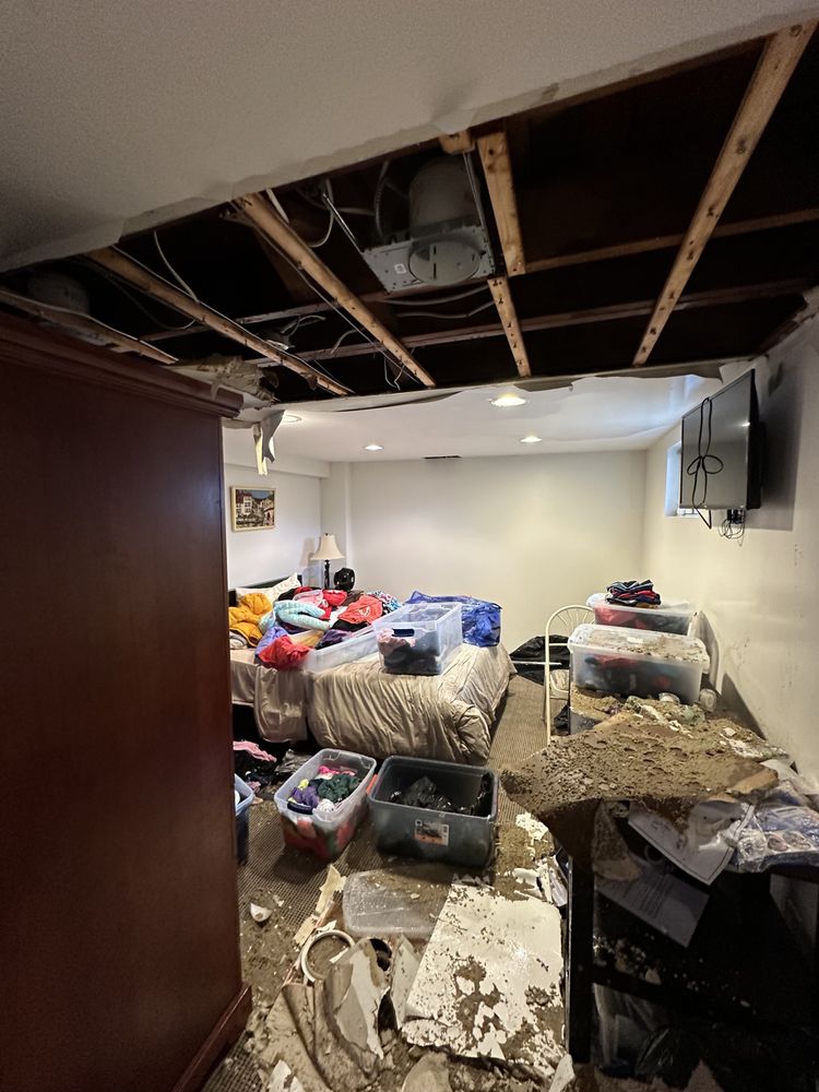 Slide of 1-Tom-Plumber