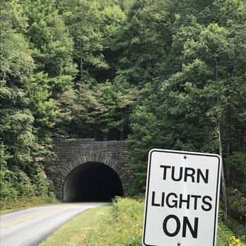 Blue Ridge Parkway - Lots of tunnels - Parks Near Me - Asheville, North Carolina Blue Ridge Parkway - Lots of tunnels - Parks Near Me - Asheville, North Carolina