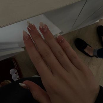 Luxury Nails - Nail Salons Near Me - Cobleskill, New York