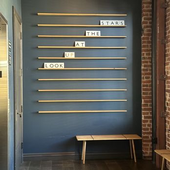 Brown Downtown Napa - Wine Bars Near Me - Napa, California