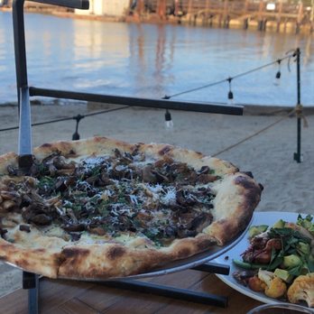 Bar Bocce - Mushroom pizza - Pizza Near Me - Sausalito, California Bar Bocce - Mushroom pizza - Pizza Near Me - Sausalito, California