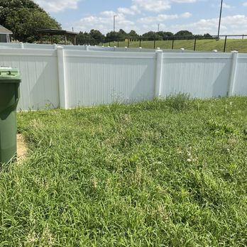 OneNeighbor - Grass that is not been cut for over a month - Lawn Services Near Me - Frisco, Texas OneNeighbor - Grass that is not been cut for over a month - Lawn Services Near Me - Frisco, Texas
