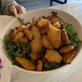 Maro's - Potato Famine - Middle Eastern Near Me - Oakville, Ontario Maro's - Potato Famine - Middle Eastern Near Me - Oakville, Ontario
