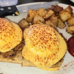 Eggs Benedict