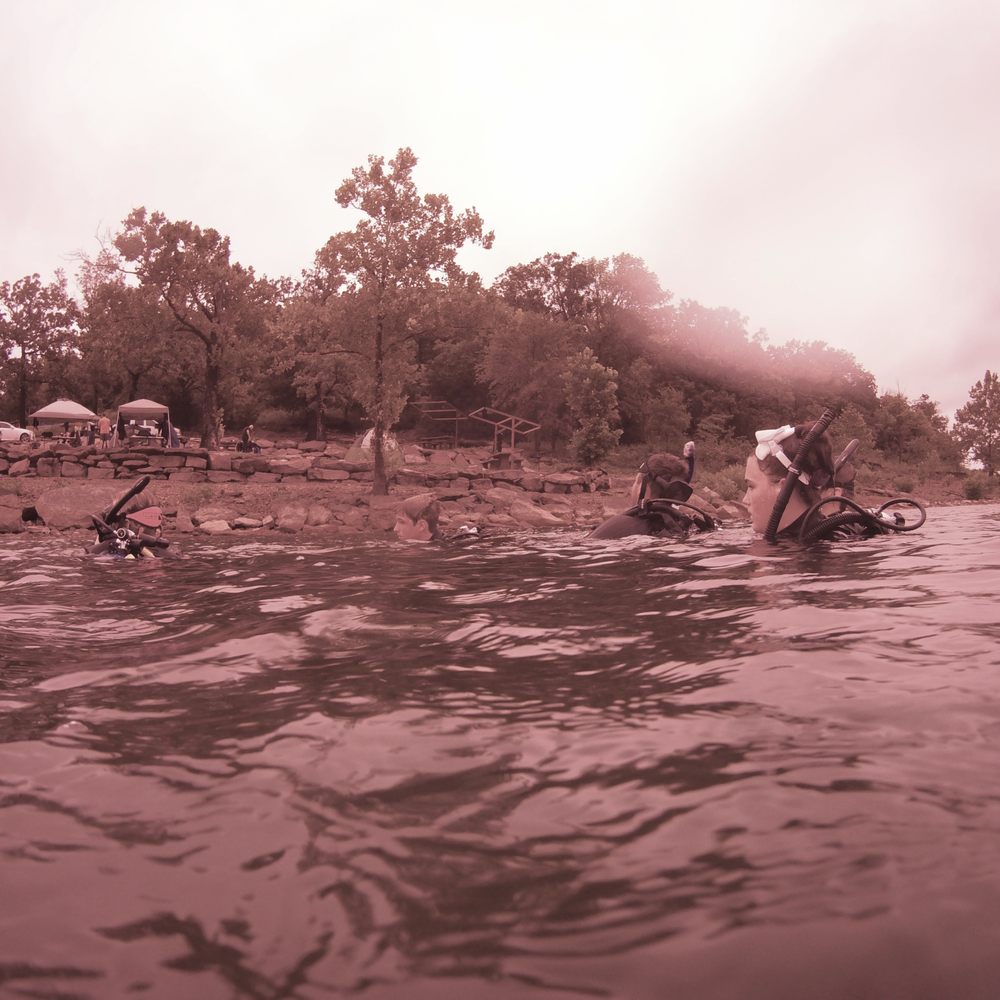 Sharky's Scuba - @Lake Tenkiller - Sharky's Scuba O/W Class 8.12.2017 - Dive Shops Near Me - Moore, Oklahoma Sharky's Scuba - @Lake Tenkiller - Sharky's Scuba O/W Class 8.12.2017 - Dive Shops Near Me - Moore, Oklahoma