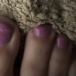 Spa At The LINQ - Pedicure with regular polish-hours after getting my pedicure, the paint didn't fully dry and my sock left an imprint in my polish