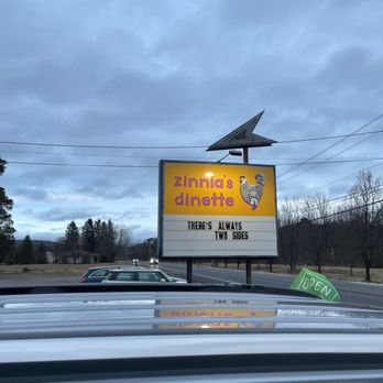 Zinnia's Dinette - a sign for a restaurant - Salad Near Me - Craryville, New York