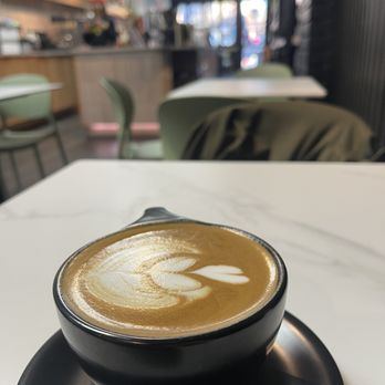 Elm Roastery - Cappuccino - Coffee Roasteries Near Me - Elmhurst, New York Elm Roastery - Cappuccino - Coffee Roasteries Near Me - Elmhurst, New York