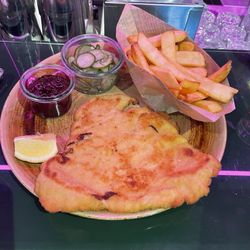 Stubn - Schnitzel w fry's