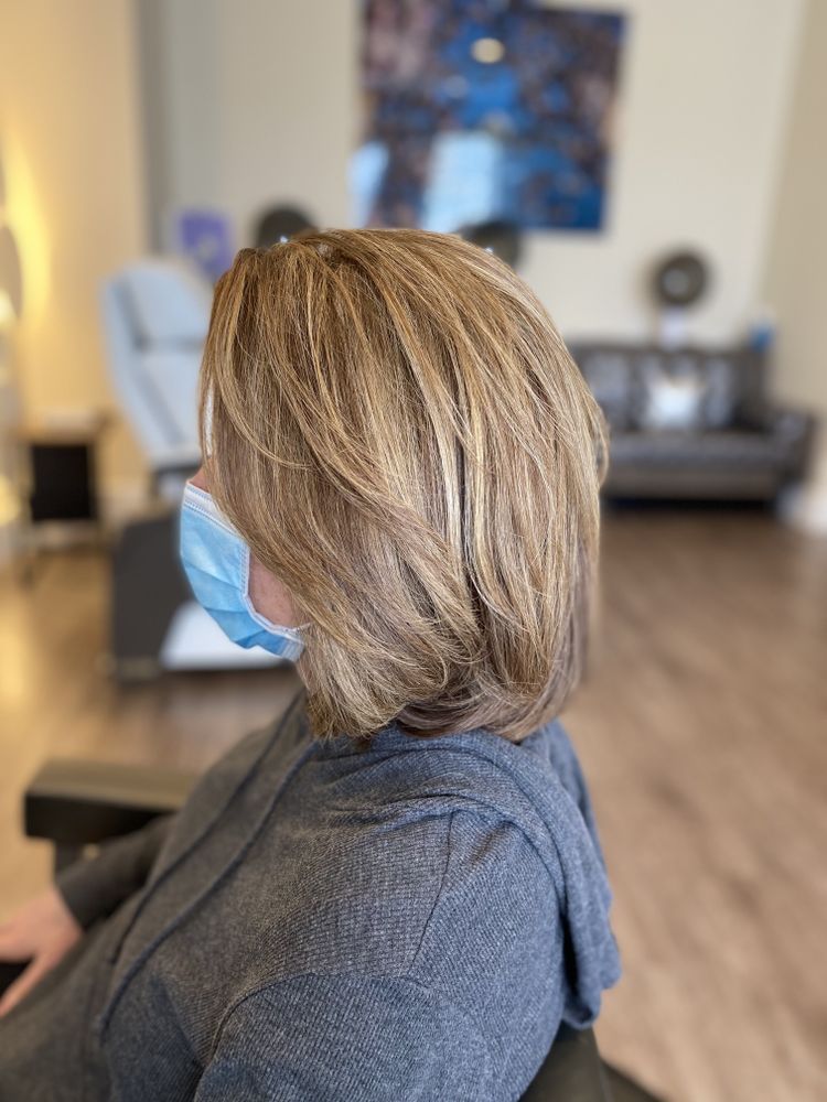 Tease Salon and Spa At Overture Logo