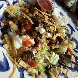 Parker's Sandbar - Taco salad