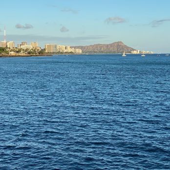 Majestic by Atlantis Cruises - Boat Tours Near Me - Honolulu, Hawaii Majestic by Atlantis Cruises - Boat Tours Near Me - Honolulu, Hawaii