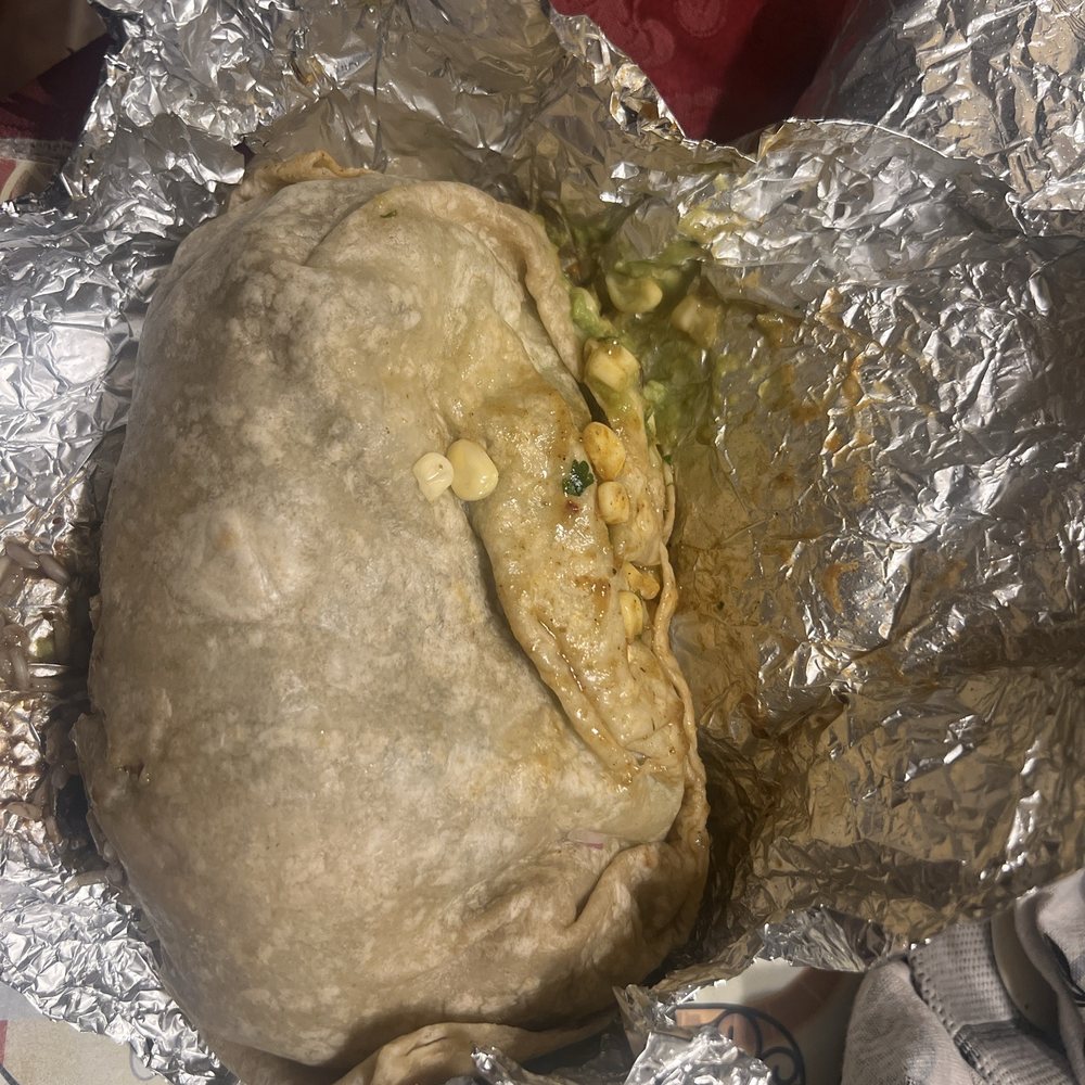 Chipotle Mexican Grill - Fast Food Near Me - Dearborn Heights, Michigan