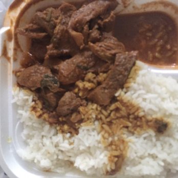 Cafe Restaurant Dominicano - White rice and carne de res en salsa - Caribbean Near Me - Norcross, Georgia Cafe Restaurant Dominicano - White rice and carne de res en salsa - Caribbean Near Me - Norcross, Georgia
