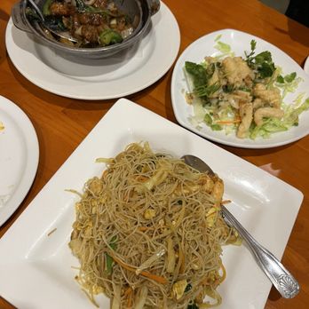 Hong Kong Star Restaurant - Chinese Near Me - Olathe, Kansas