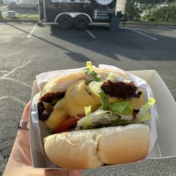 Ben’s Burgers - Single patty - Food Trucks Near Me - Annandale, Virginia Ben’s Burgers - Single patty - Food Trucks Near Me - Annandale, Virginia