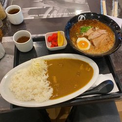 Ramen Kuroda - Curry Rice & Kuro Ramen Set